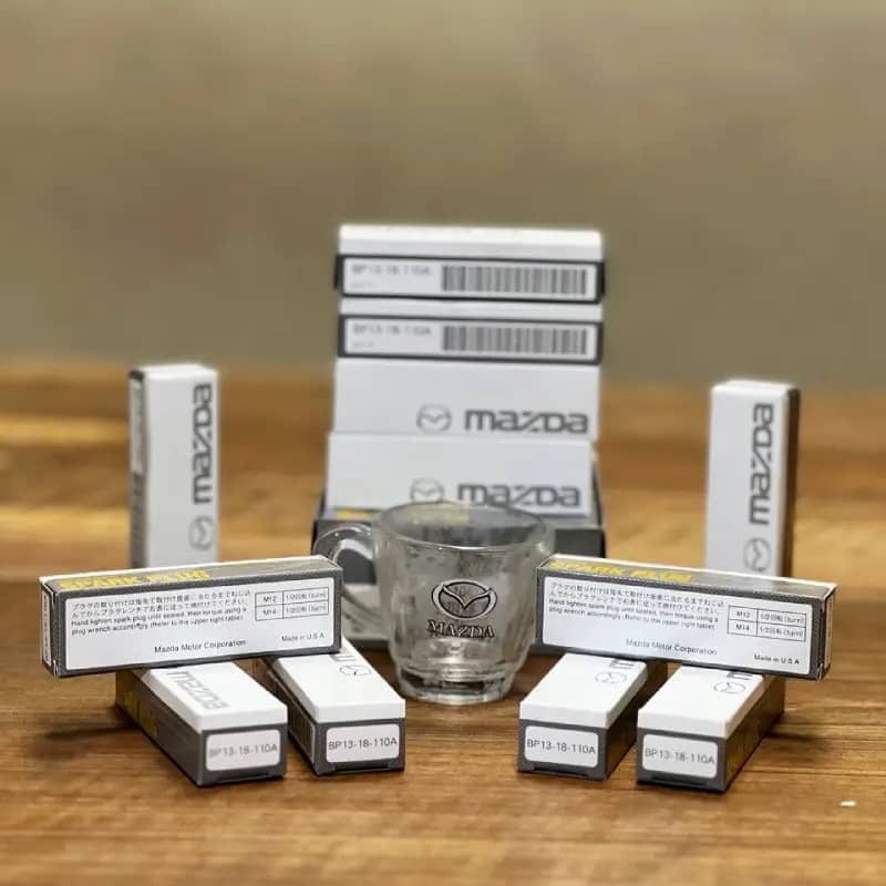 شمع موتور مزدا 323 اصلی